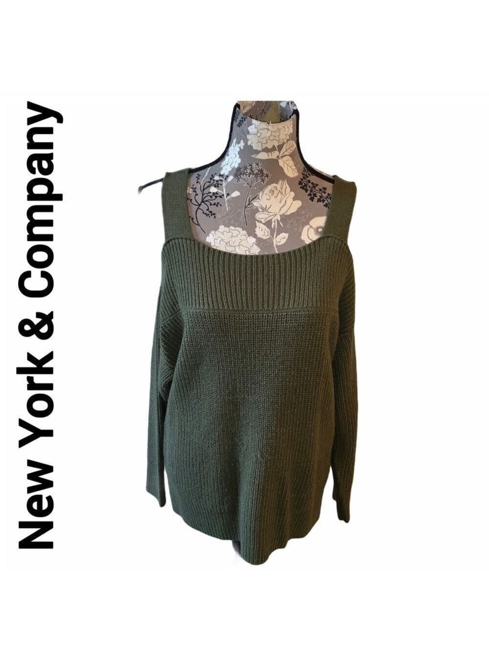 NEW YORK & COMPANY Sweater Olive Green Cold Shoulder medium